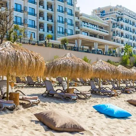 Apartment Amazing Flat In Gorgeous Onyx Complex Sveti Vlas
